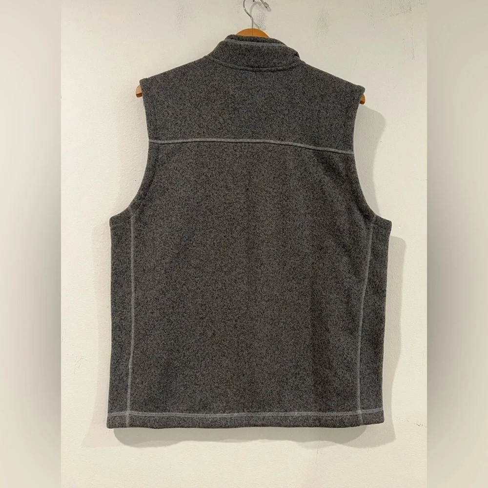 The North Face Men's Gordon Lyons Vest. Vest  3 pockets  grey Men's L